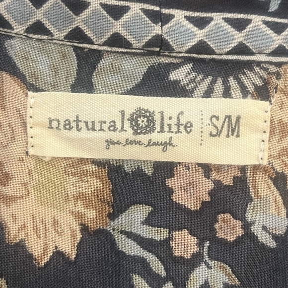 NATURAL LIFE Floral One Button Kimono - Picture 6 of 6